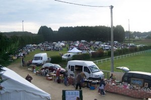 TROC et PUCES ES Ploemel