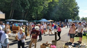 27ème FOIRE A LA BROCANTE DE BAGNOLES DE L'ORNE