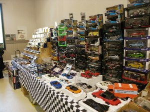 72 : Saint-Saturnin - Bourse d’échange de véhicules miniatures