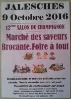 Foire à tout. Brocante et vide-greniers. Marché des saveurs d'automne.Artisanant. 12ème...