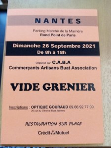 VIDE GRENIER place du marché de la Marrière