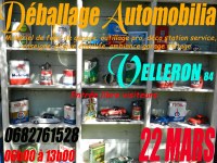 AUTOMOBILIA Vide Garage Mécanique Vintage à Velleron