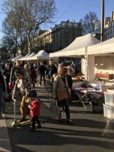 Antiquités Brocante Pro. Boulevard Voltaire