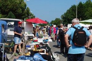Brocante vide grenier