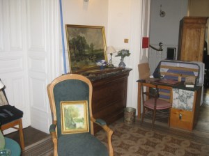 Grand vide maison au Château d'agès