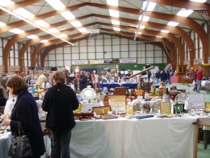 Salon antiquités brocante