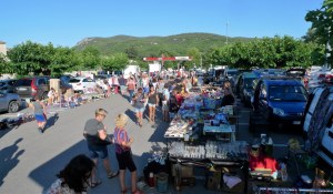 VIDE-GRENIER, PUCES, BROC