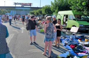 VIDE-GRENIER, PUCES, BROC