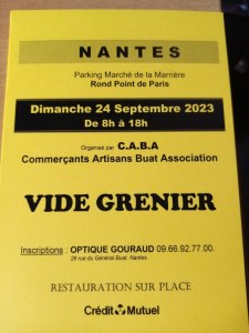 VIDE GRENIER place du marché de la Marrière