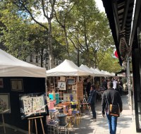 Antiquités Brocante Boulevard Voltaire - Paris 11ème